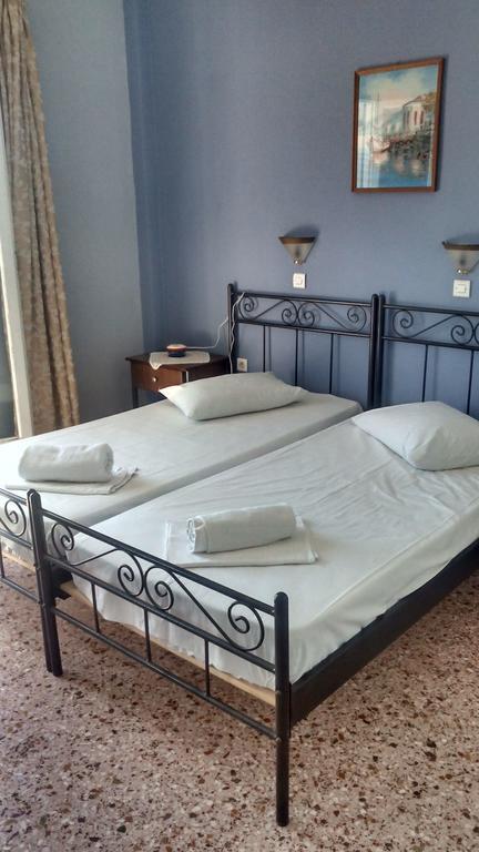 Oasis Hotel Theodoros & Litsa Galaris Agia Marina  Dış mekan fotoğraf