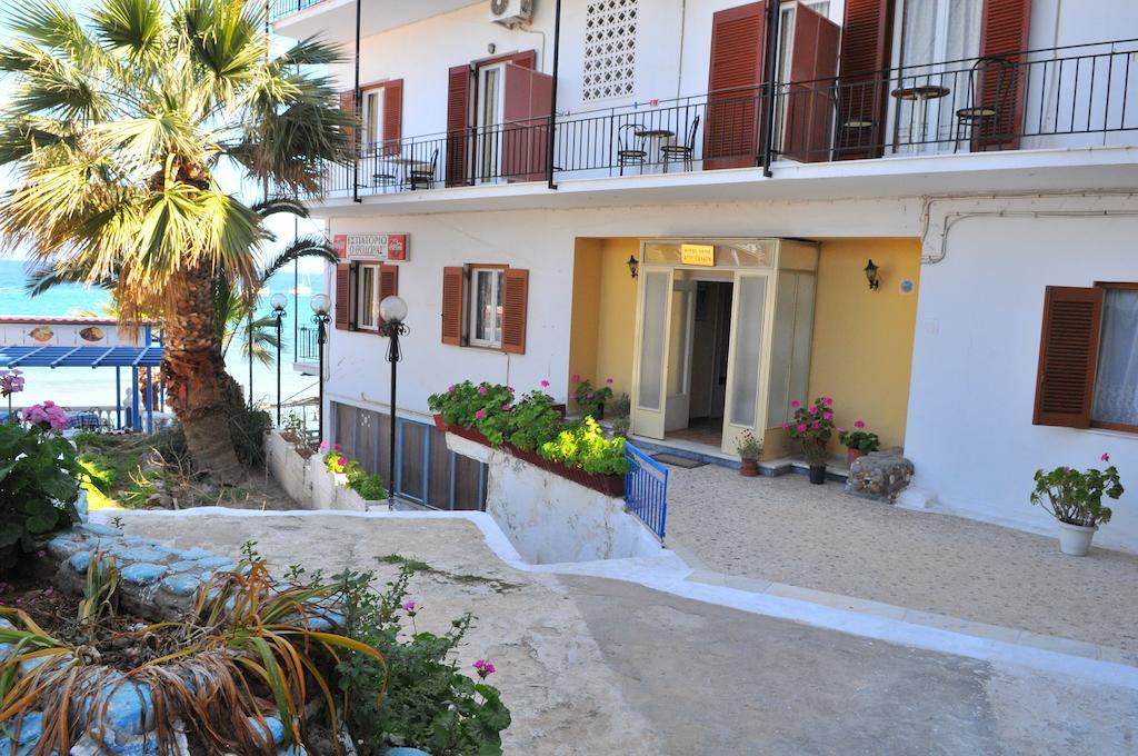 Oasis Hotel Theodoros & Litsa Galaris Agia Marina  Dış mekan fotoğraf